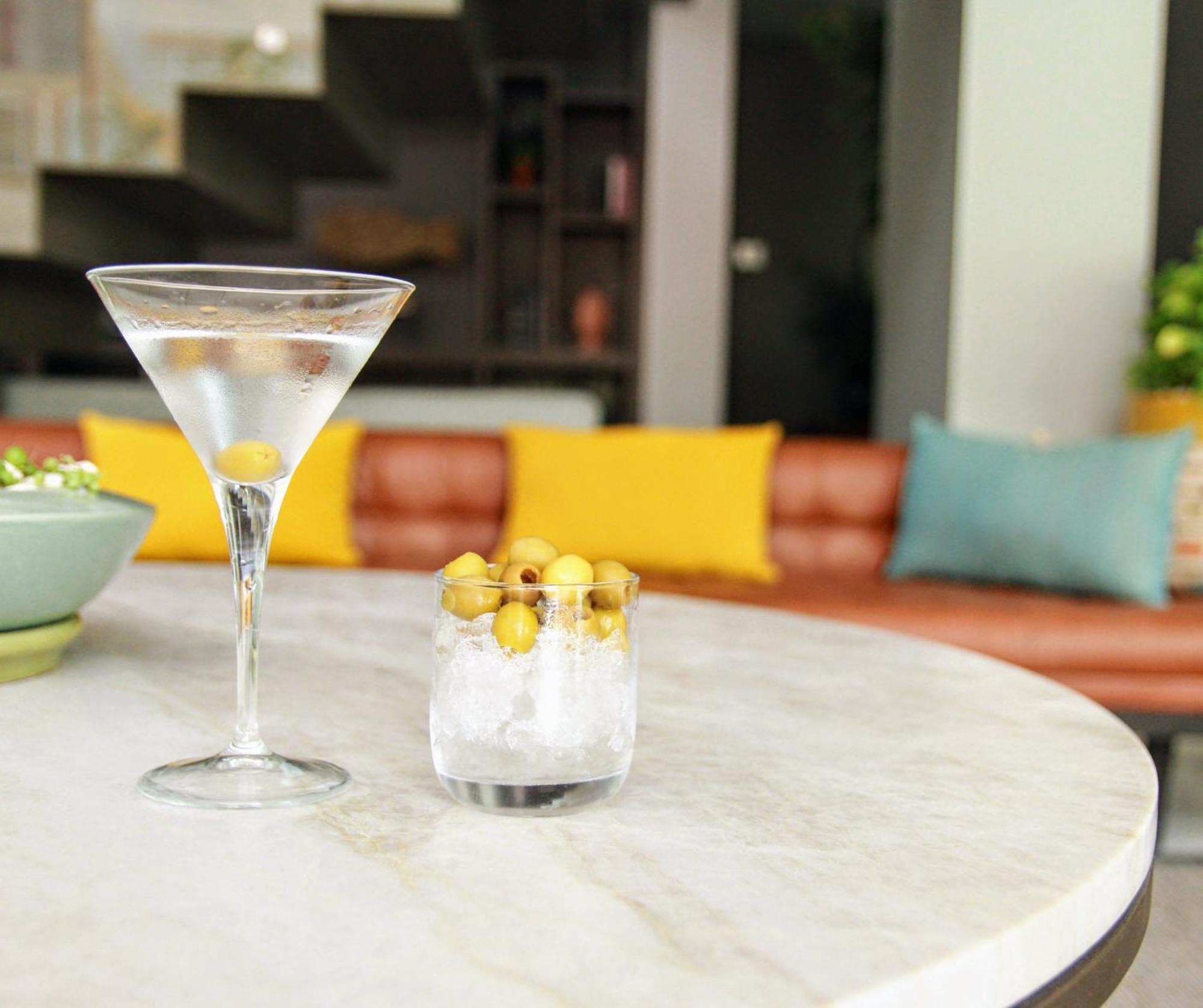 Metria Hotel León Dış mekan fotoğraf A martini