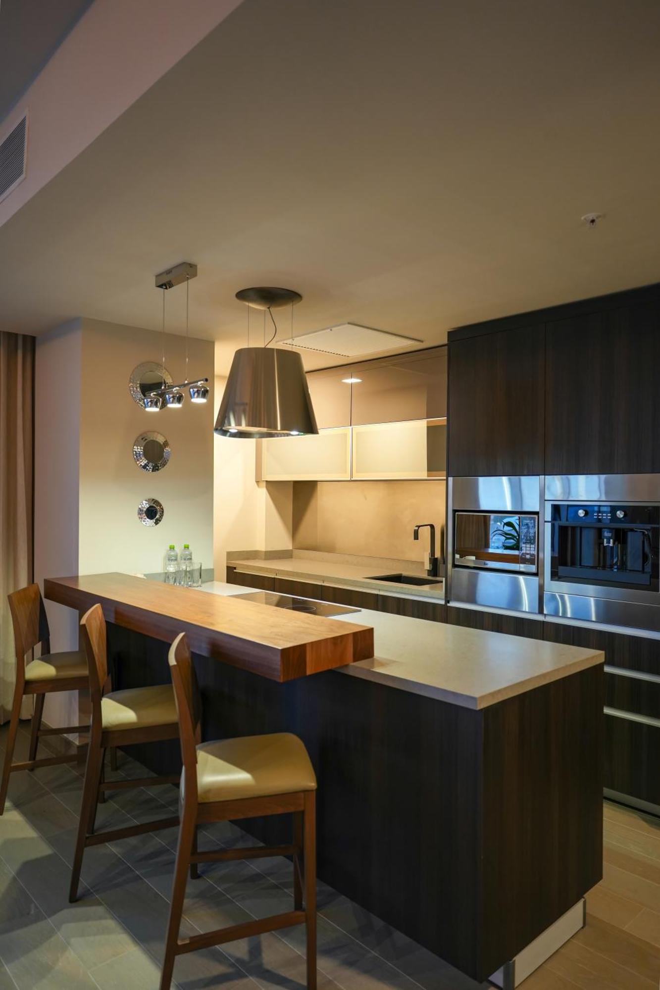 Metria Hotel León Dış mekan fotoğraf A modern kitchen